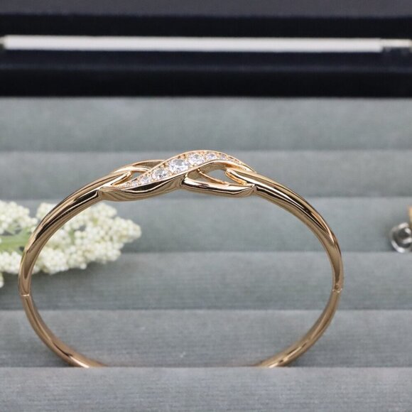 Rose Gold Bangle with Elegant Twist Design and Sparkling Stones, XPBL0521 - Picture 11 of 12
